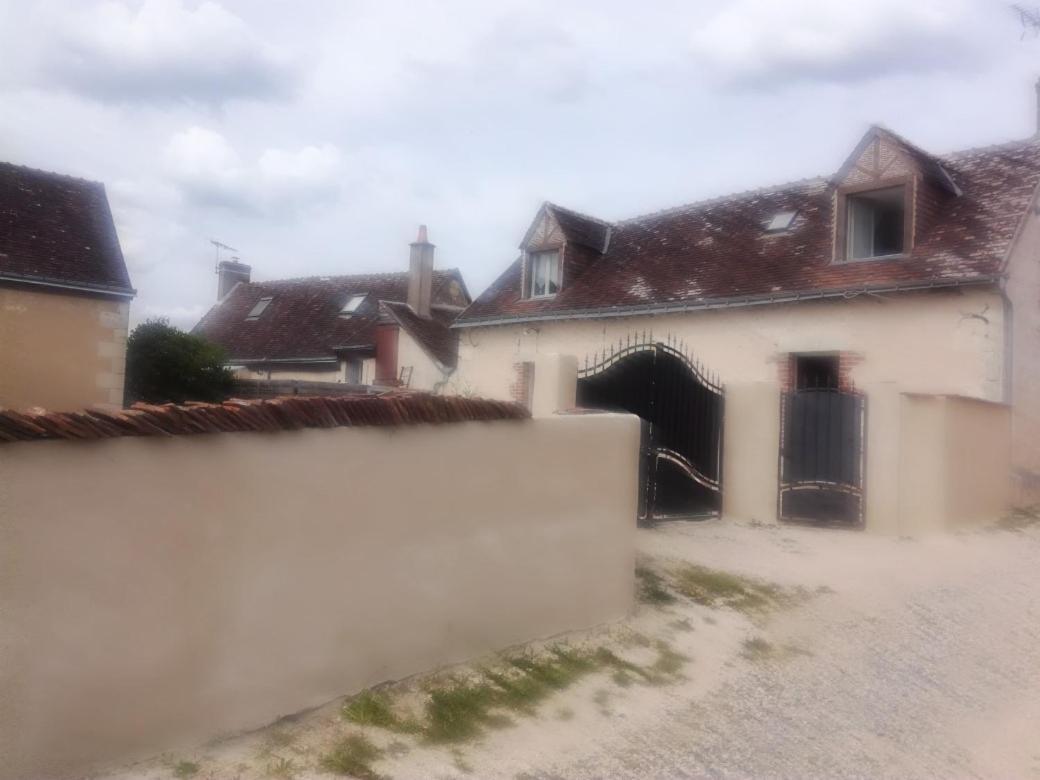 Chambre D'Hote Monthodon Екстериор снимка